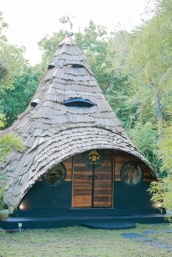 Igabara Hobbit House 4*