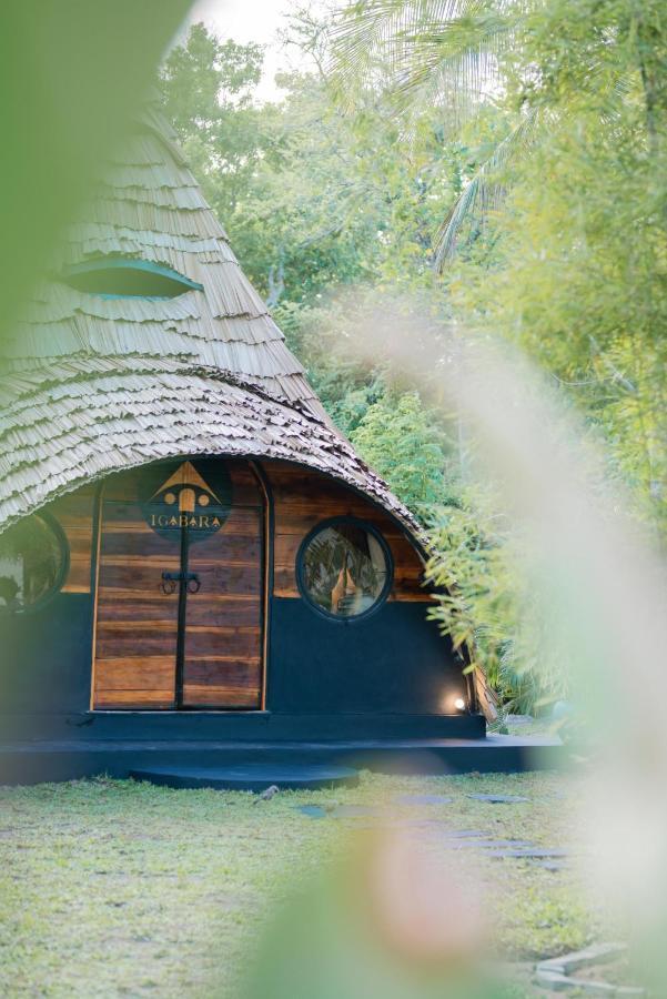 Igabara Hobbit House Tangalle