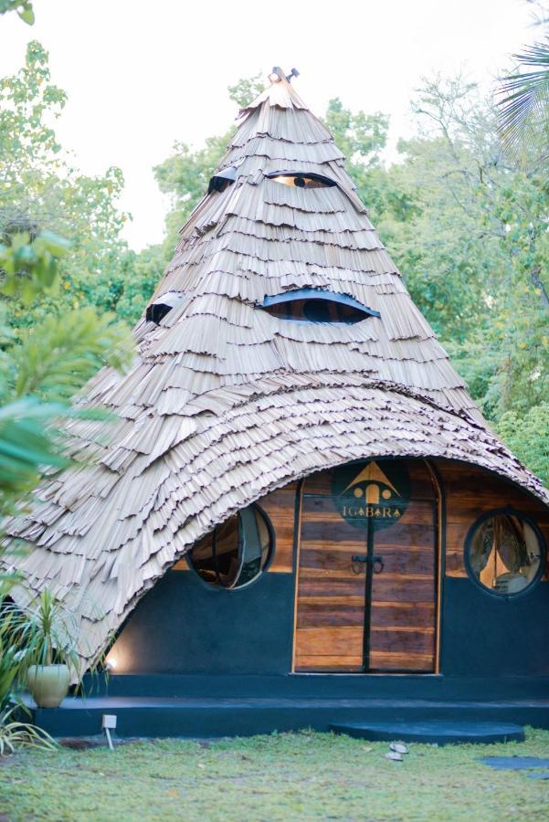 Igabara Hobbit House Hotel 4*